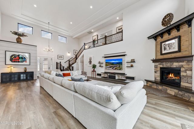 912 Holstein Court, Gardnerville, NV 89460