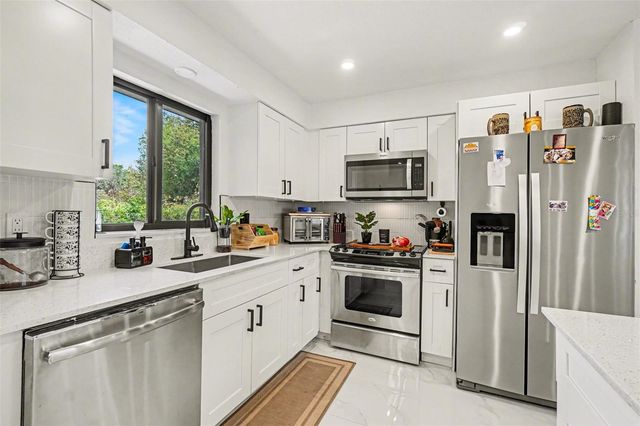 73 CARDINAL DRIVE, North Fort Myers, FL 33917