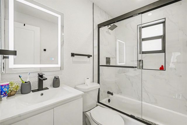 73 CARDINAL DRIVE, North Fort Myers, FL 33917