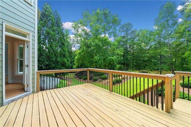 1847 Brackendale NW Road, Kennesaw, GA 30152