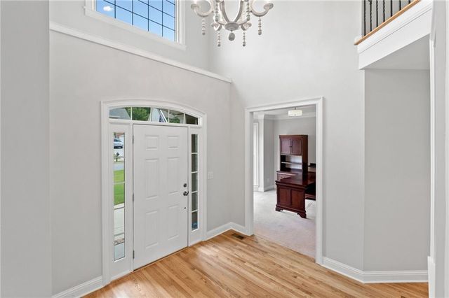1847 Brackendale NW Road, Kennesaw, GA 30152