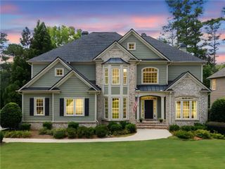 1847 Brackendale NW Road, Kennesaw, GA 30152