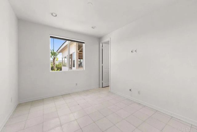 1004 Red Granite Rd, Chula Vista, CA 91913