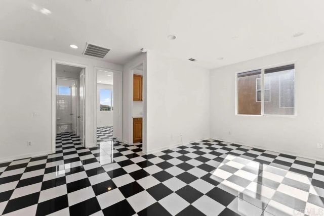 1004 Red Granite Rd, Chula Vista, CA 91913