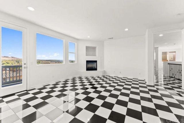 1004 Red Granite Rd, Chula Vista, CA 91913