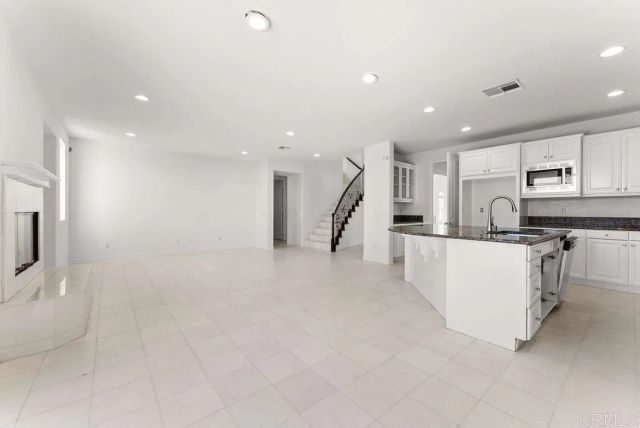 1004 Red Granite Rd, Chula Vista, CA 91913