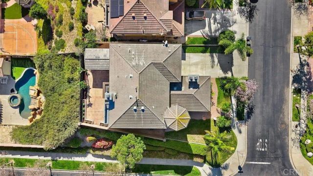 1004 Red Granite Rd, Chula Vista, CA 91913