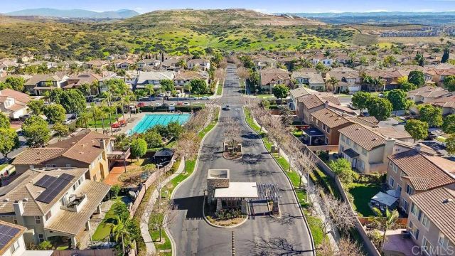 1004 Red Granite Rd, Chula Vista, CA 91913