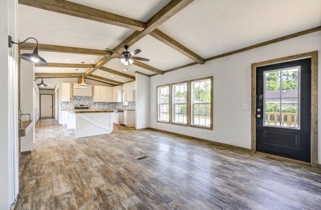 11231 E Jacinto Drive, Houston, TX 77044