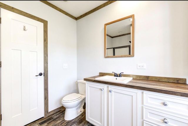 11231 E Jacinto Drive, Houston, TX 77044