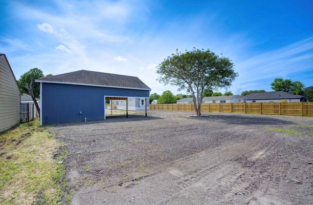 11231 E Jacinto Drive, Houston, TX 77044