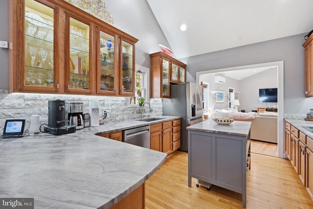 5807 BLUE CLAW CT, Rock Hall, MD 21661
