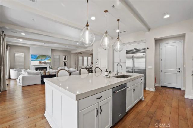 10 Shadybend, Irvine, CA 92602