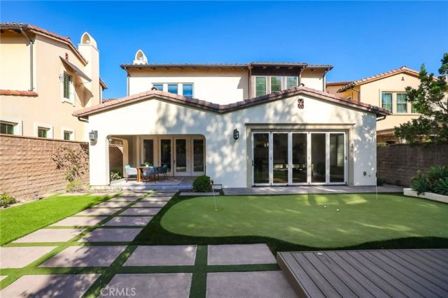 10 Shadybend, Irvine, CA 92602