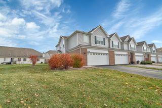 2108 Pembridge Lane, Joliet, IL 60431