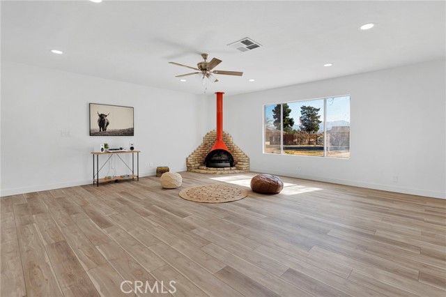 14450 Jicarilla, Apple Valley, CA 92307