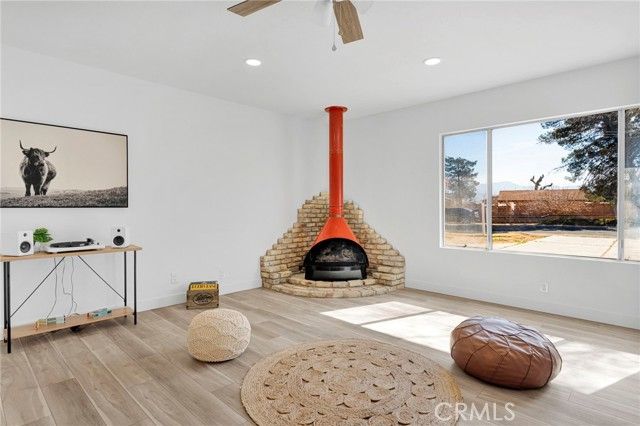 14450 Jicarilla, Apple Valley, CA 92307