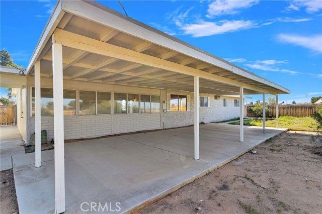 14450 Jicarilla, Apple Valley, CA 92307