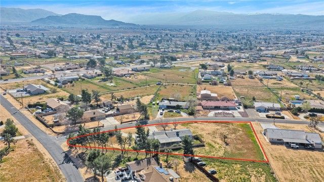 14450 Jicarilla, Apple Valley, CA 92307