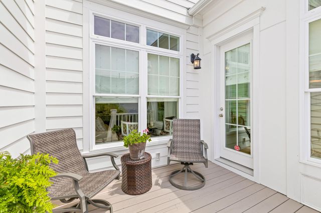 2635 Townsend Place, Daniel Island, SC 29492