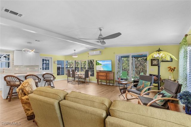 7130 Cobiac DR, St. James City, FL 33956