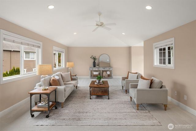 11712 37th Street SE, Snohomish, WA 98290