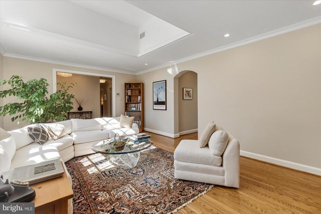 6156 TOMPKINS DR, Mclean, VA 22101