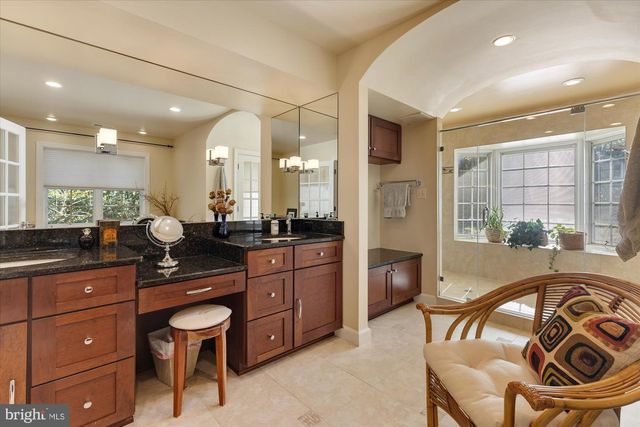 6156 TOMPKINS DR, Mclean, VA 22101