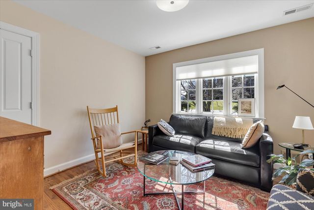 6156 TOMPKINS DR, Mclean, VA 22101