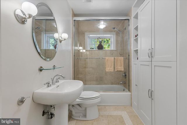 6156 TOMPKINS DR, Mclean, VA 22101