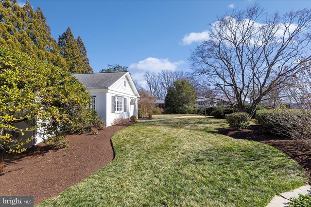 6156 TOMPKINS DR, Mclean, VA 22101