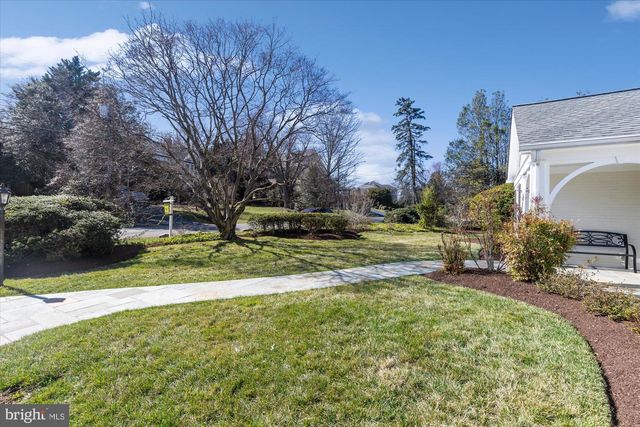 6156 TOMPKINS DR, Mclean, VA 22101