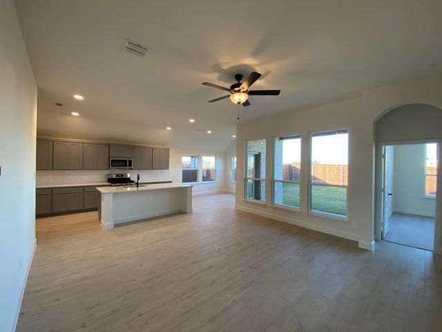 4445 Sweet Clover Lane, Fort Worth, TX 76036