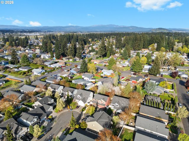 12821 Ne 43RD Cir, Vancouver, WA 98682