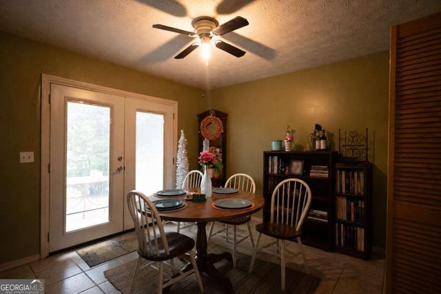 2906 Hidden Drive, Lawrenceville, GA 30044