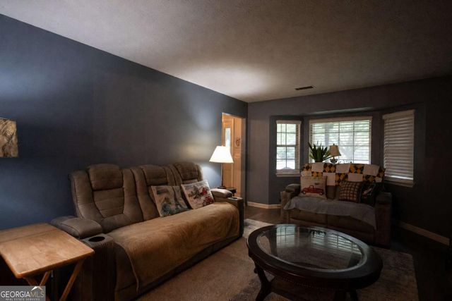 2906 Hidden Drive, Lawrenceville, GA 30044