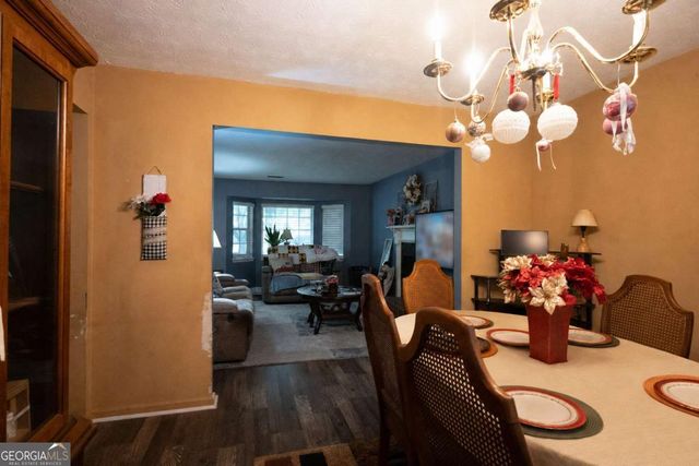 2906 Hidden Drive, Lawrenceville, GA 30044
