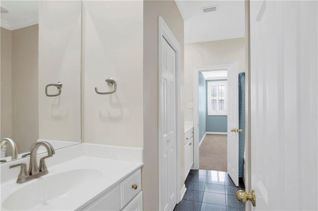 101 Fairhope Court 16, Fairhope, AL 36532