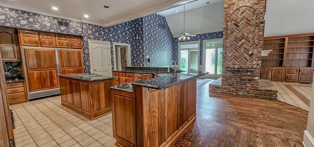 2745 FOREST HILL-IRENE RD, Germantown, TN 38139