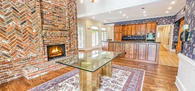 2745 FOREST HILL-IRENE RD, Germantown, TN 38139