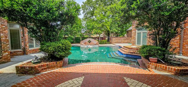 2745 FOREST HILL-IRENE RD, Germantown, TN 38139