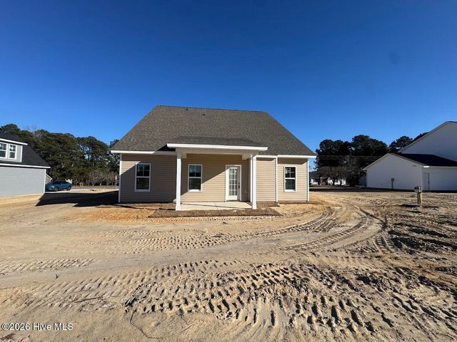 9844 Rockfish Road, Raeford, NC 28376