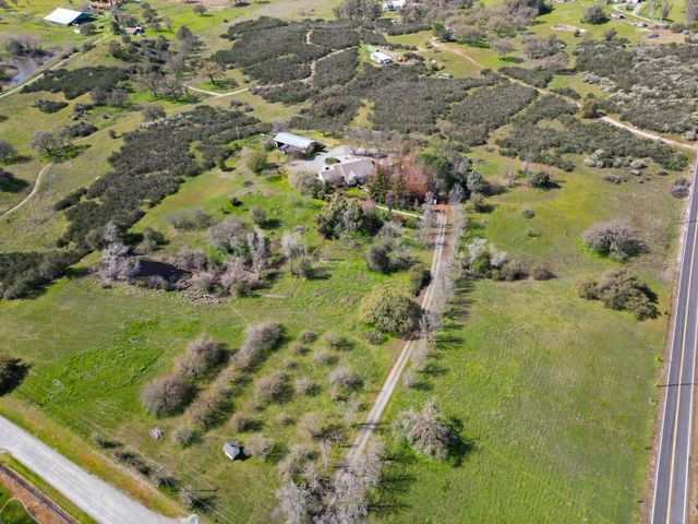 7540 Paso Dr, Valley Springs, CA 95252
