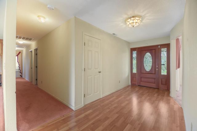 7540 Paso Dr, Valley Springs, CA 95252