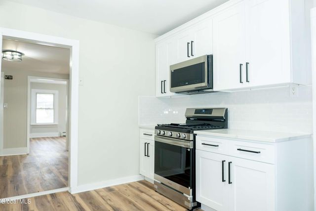 142 Saratoga Avenue, Mechanicville, NY 12118