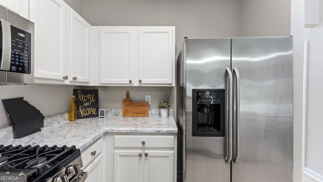 2743 Heathrow Drive, Lawrenceville, GA 30043