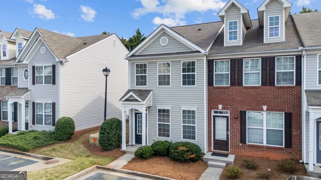 2743 Heathrow Drive, Lawrenceville, GA 30043