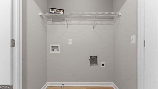 2743 Heathrow Drive, Lawrenceville, GA 30043