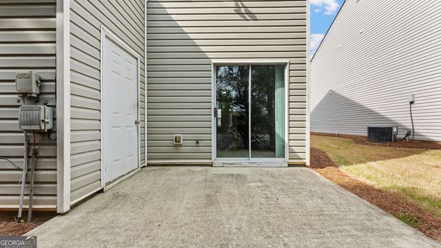 2743 Heathrow Drive, Lawrenceville, GA 30043