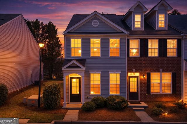 2743 Heathrow Drive, Lawrenceville, GA 30043